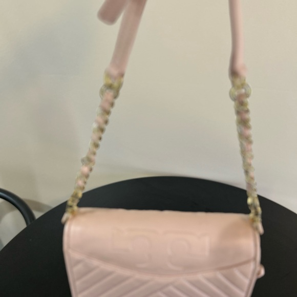 Tory Burch Purse Pink Gold Chain Quilted Leather purse - Picture 8 of 13
